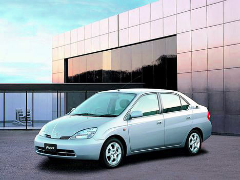 Изображение Prius (NHW10)